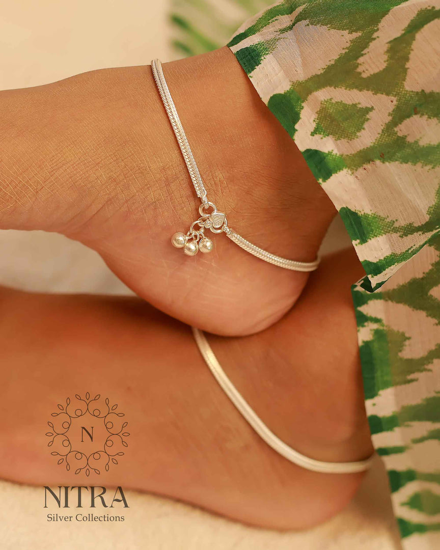 Silver MC NOOL Light weight Anklet